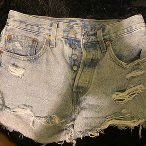 Authentic Levi 501 Ripped shorts